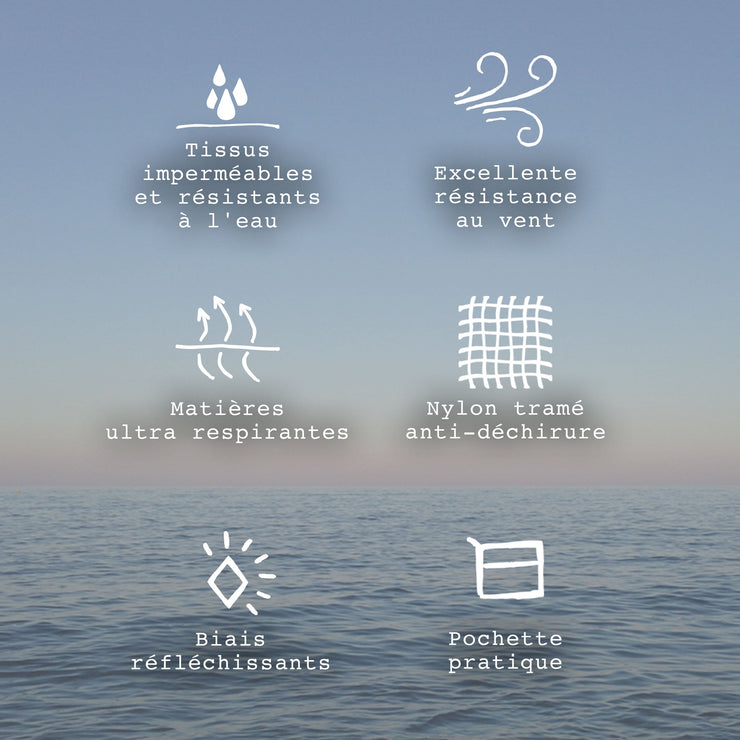 Manteau coupe-vent vert à capuchon, adulte || Green wind resistant hooded coat, adult