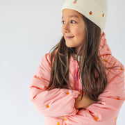 Manteau doudoune à capuchon rose avec broderies, enfant