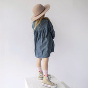 Robe coupe régulière/évasée à manches longues avec effet plissé en denim léger, bleu foncé, enfant