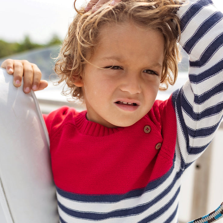 Chandail de tricot rouge, bleu et crème à rayures, enfant