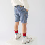 Look dos du bermuda en denim bleu à rayures, enfant
