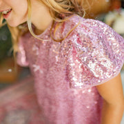 Robe rose à paillettes, enfant