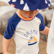 T-shirt de bain à manches courtes crème et orange, bébé || Cream and orange short sleeves swimming t-shirt, baby