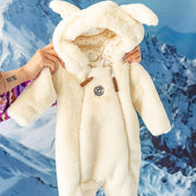 Une pièce crème en peluche synthétique, naissance || Cream one piece in synthetic plush, newborn