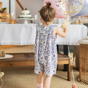 Une-pièce coupe ample blanc avec motif floral en viscose, bébé  || Loose fit white one piece with floral print in viscose, baby 