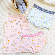 Culotte garçonne rose à motif de lapins et de poules en jersey extensible, enfant || Pink boycut panties with bunnies and chickens print in stretch jersey, child