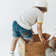 Short coupe régulière en denim extensible, bleu moyen, bébé
