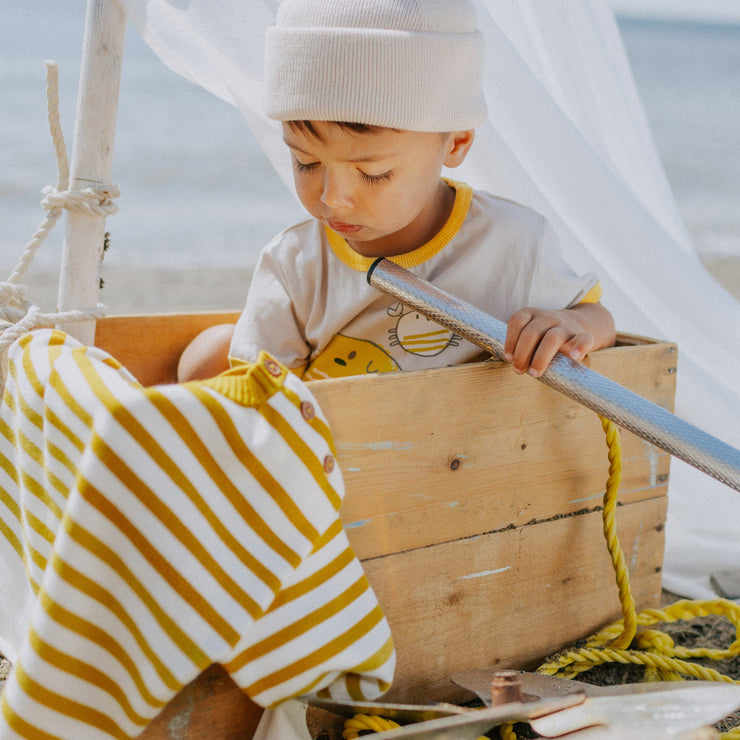 Chandail de maille à manches longues et rayures crème, jaune et ocre, bébé || Cream, yellow and ochre striped long sleeves knitted sweater, baby