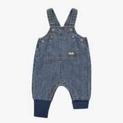 Salopette évolutive coupe large en denim léger bleu moyen, naissance || Medium blue denim evolutive overalls wide fit, newborn