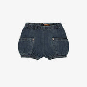 Short coupe décontractée en denim léger bleu foncé, bébé  || Relaxed fit short in light dark denim, baby