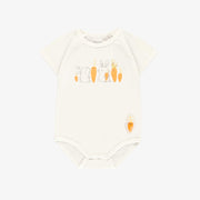 Cache-couche crème avec illustration de lapins en jersey extensible, naissance || Cream bodysuit with bunnies illustration in stretch jersey, newborn