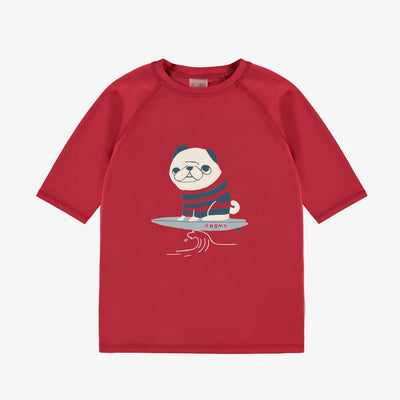 T-shirt de bain à manches courtes rouge avec illustration de chien surfer, enfant || Red short sleeves swim t-shirt with surf dog illustration, child