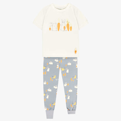 Pyjama deux--pièces bleu et crème à motif de poules et de lapins, enfant || Cream and bleu two-pieces pajama with bunnies and chickens print, child