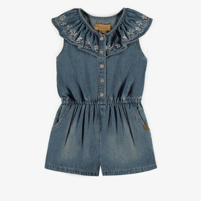 Une-pièce court de coupe décontractée en denim léger bleu moyen, enfant || Short one piece of relaxed fit in light denim, child