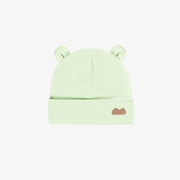 Bonnet à minces rayures vertes et crèmes en coton biologique, naissance || Green and cream thin striped beanie in organic cotton, newborn