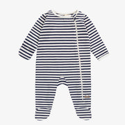 Pyjama une-pièce à manches longues marine et blanc à rayures, naissance || Navy and white striped one-piece long sleeved pajama, newborn