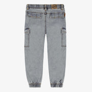 Dos du jean bleu pâle à poches cargo, enfant