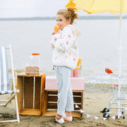 Chandail à capuchon matelassé crème à motif de crèmes glacées, enfant || Cream quilted hoodie with ice cream print, child