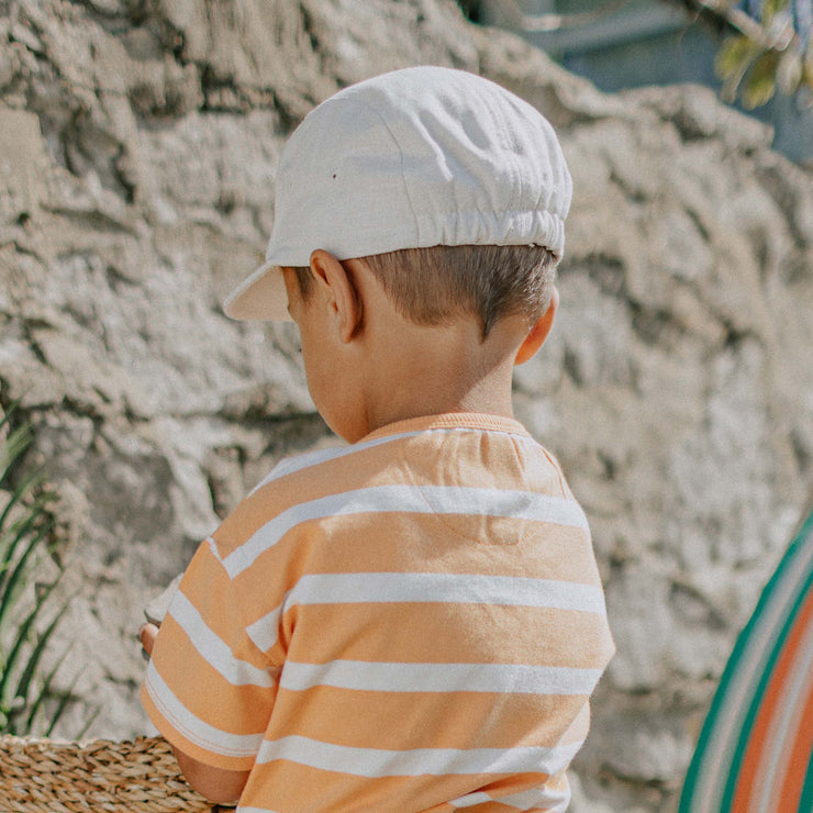 Casquette crème à visière plate en lin et coton, bébé || Cream cap with flat visor in linen and cotton, baby