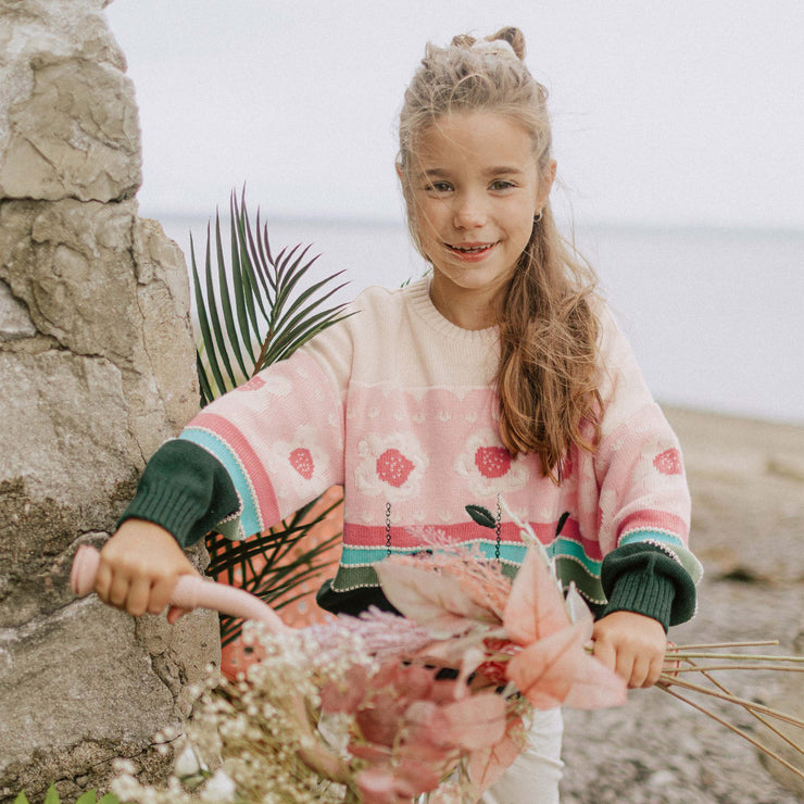 Chandail de maille à manches longues vert, crème et corail à motif jacquard floral, enfant || Long sleeves knitted sweater in green, cream and coral floral jacquard pattern, child