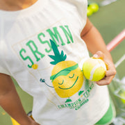 Détail du t-shirt sans manches crème avec illustration, enfant